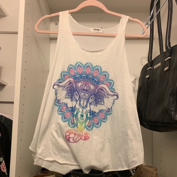 Electro Threads and Graphic Tanks - Picture 3 of 4